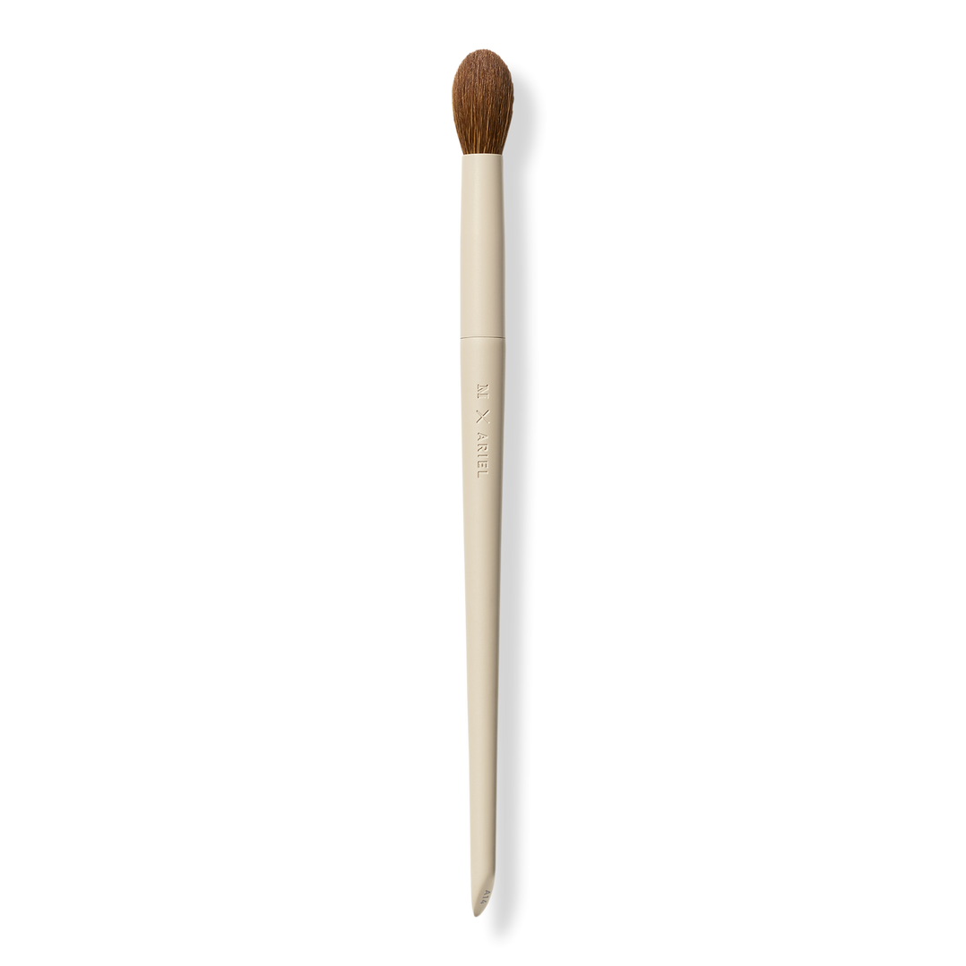 Morphe Morphe X Ariel A14 Signature Precision Setting Brush #1