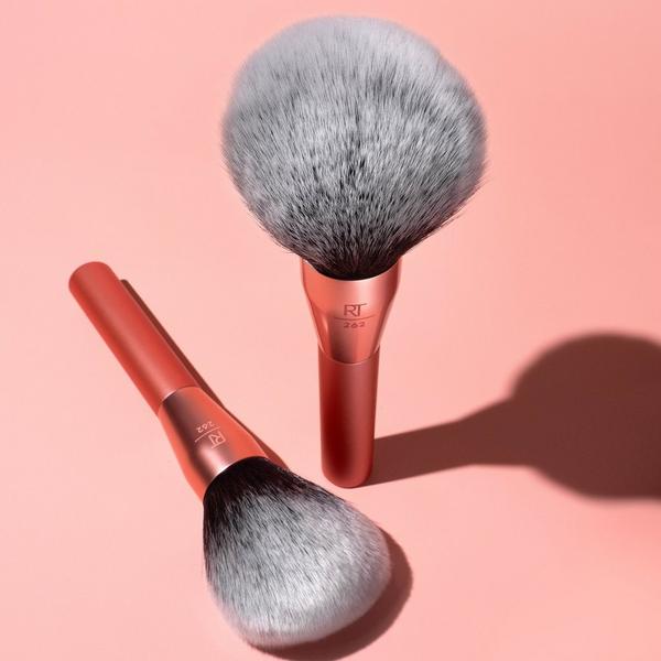 Real Techniques Extra Big Powder Makeup Brush #2