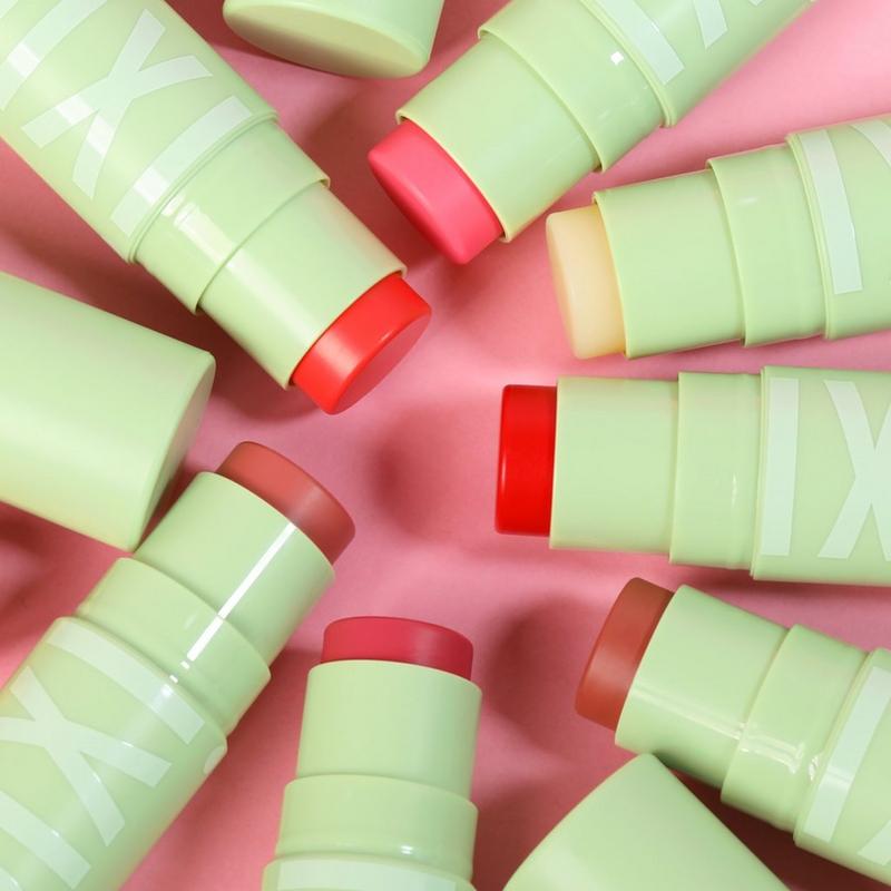 pixi vitamin c lip balm - Vitamin-C CremeSerum as well as plumping and brightening Pixi Beauty +C Vit Lip