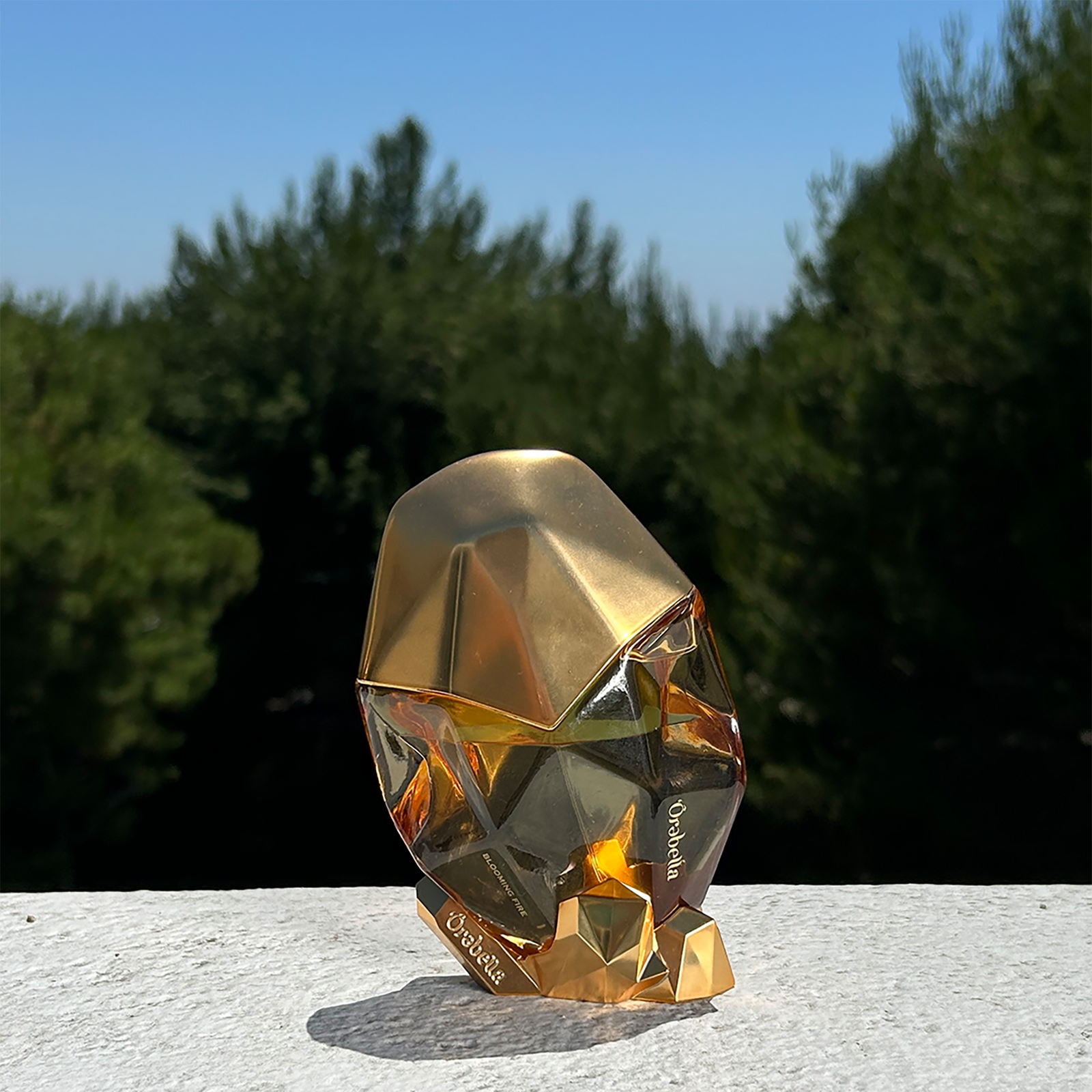 'Ôrəbella Perfume Stand for 3.4 oz