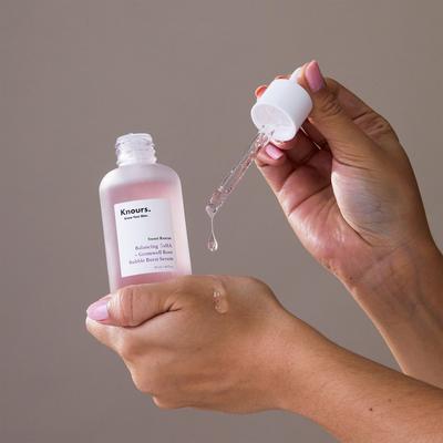 Balancing 5xHA + Gromwell Root Bubble Burst Serum