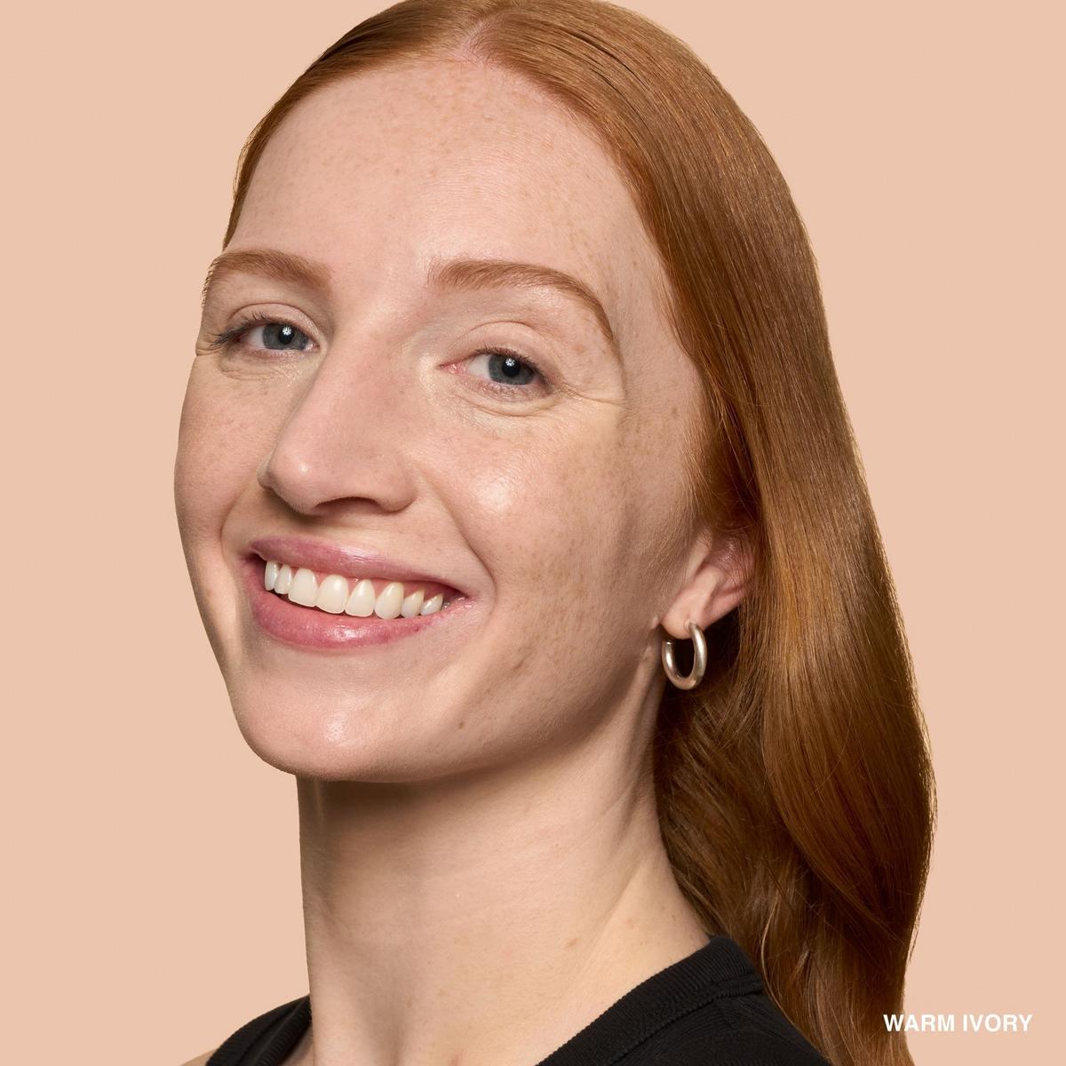 Weightless Skin Foundation SPF 15