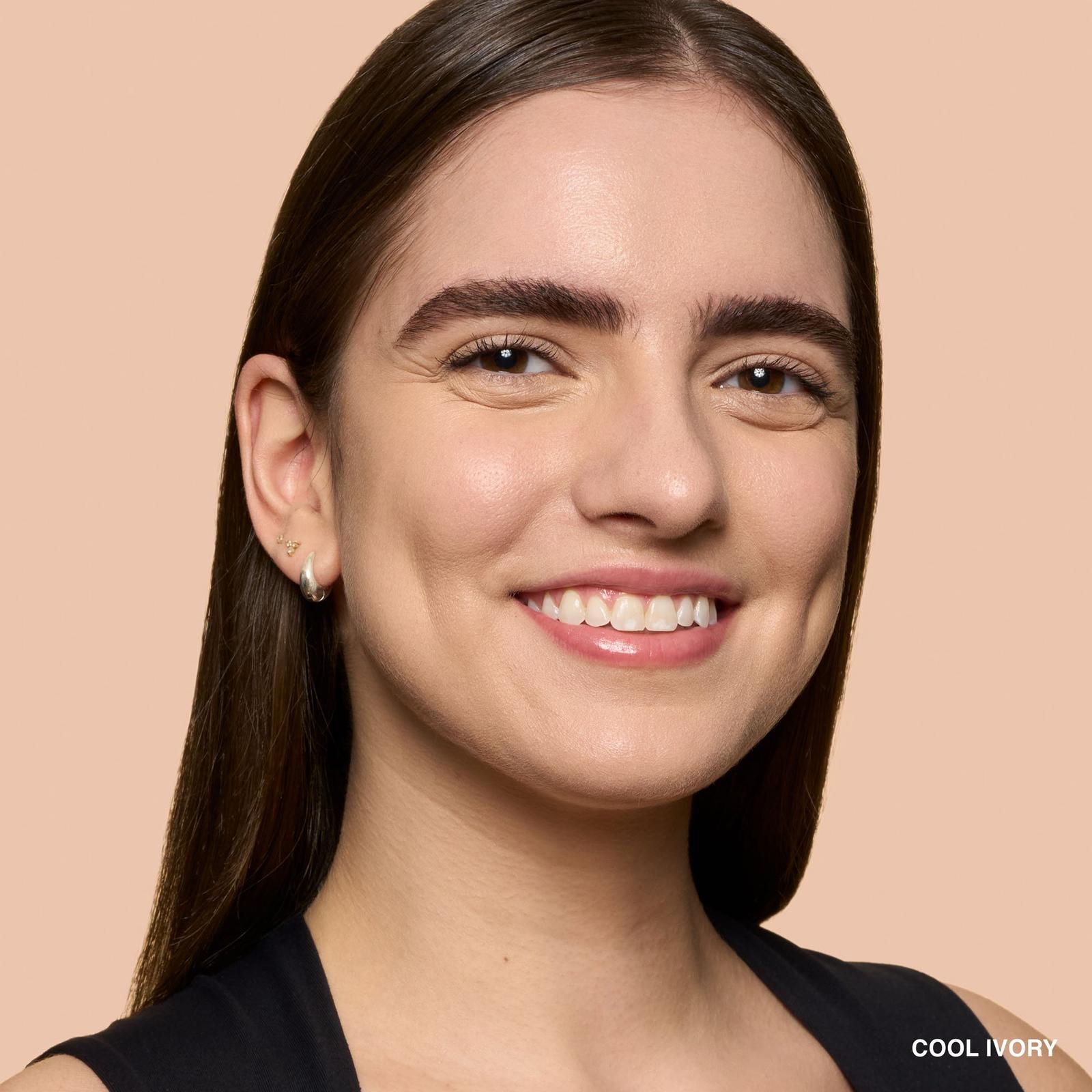 Weightless Skin Foundation SPF 15