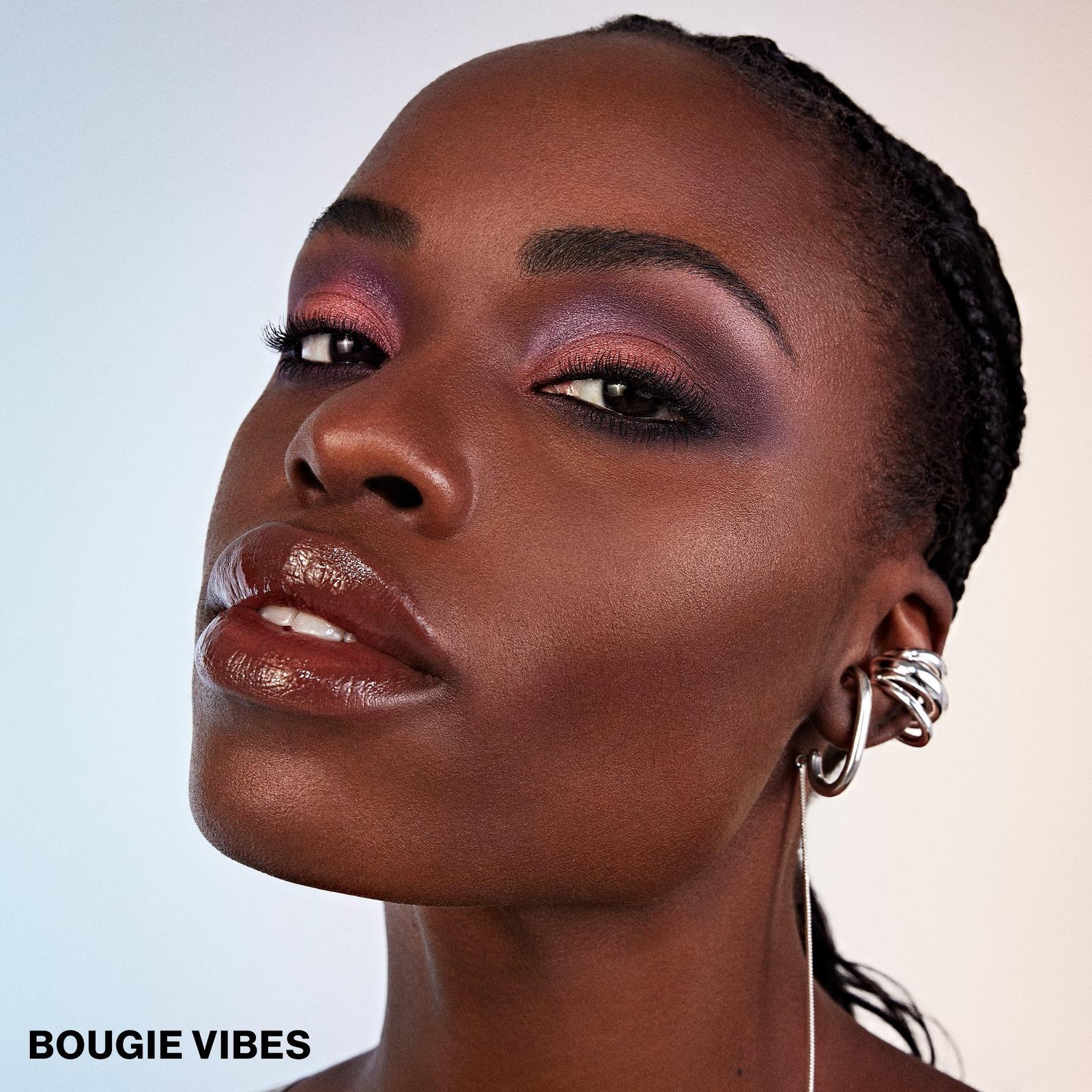 Always On Mood Board Eye Shadow Palette