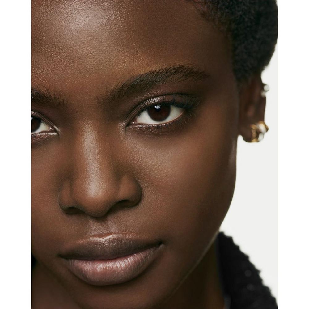 LES BEIGES Healthy Glow Foundation Hydration and Longwear - B160