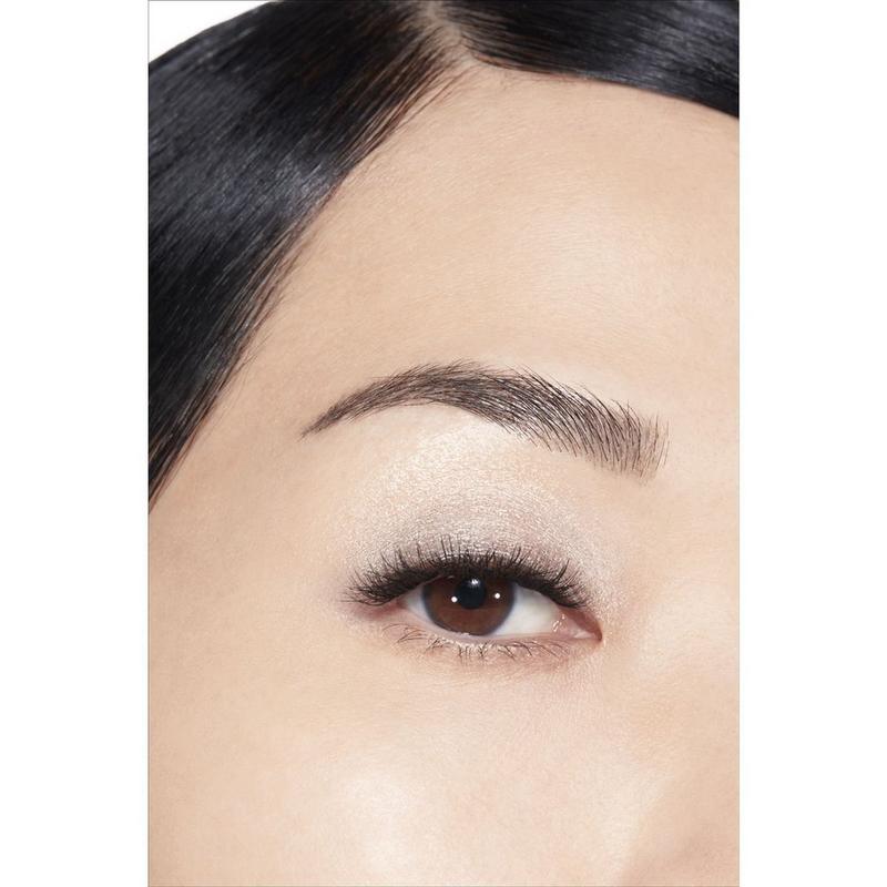 CHANEL - 220 BLANC PERLE OMBRE ESSENTIELLE Multi-Use Longwearing