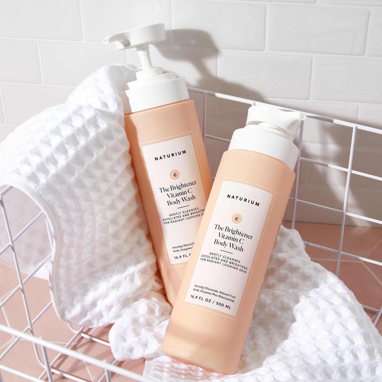 The Brightener Vitamin C Brightening Body Wash