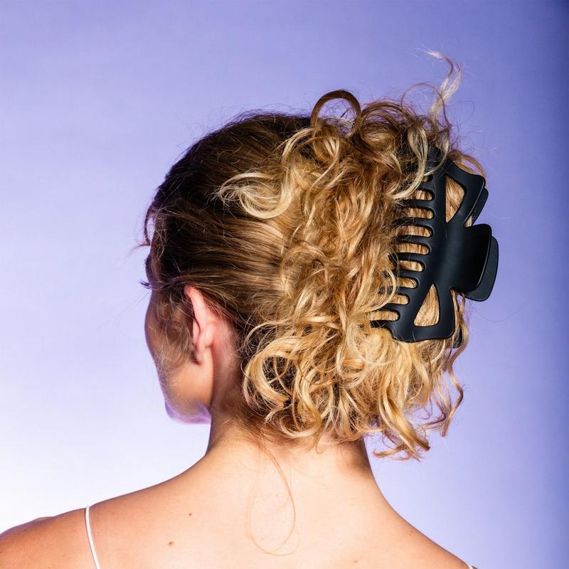 美品　BEAUTY & YOUTH　UNITED ARROWS　クリップオン GIMME beauty - Black Thick Hair Extra Grip Claw Clip | Ulta Beauty