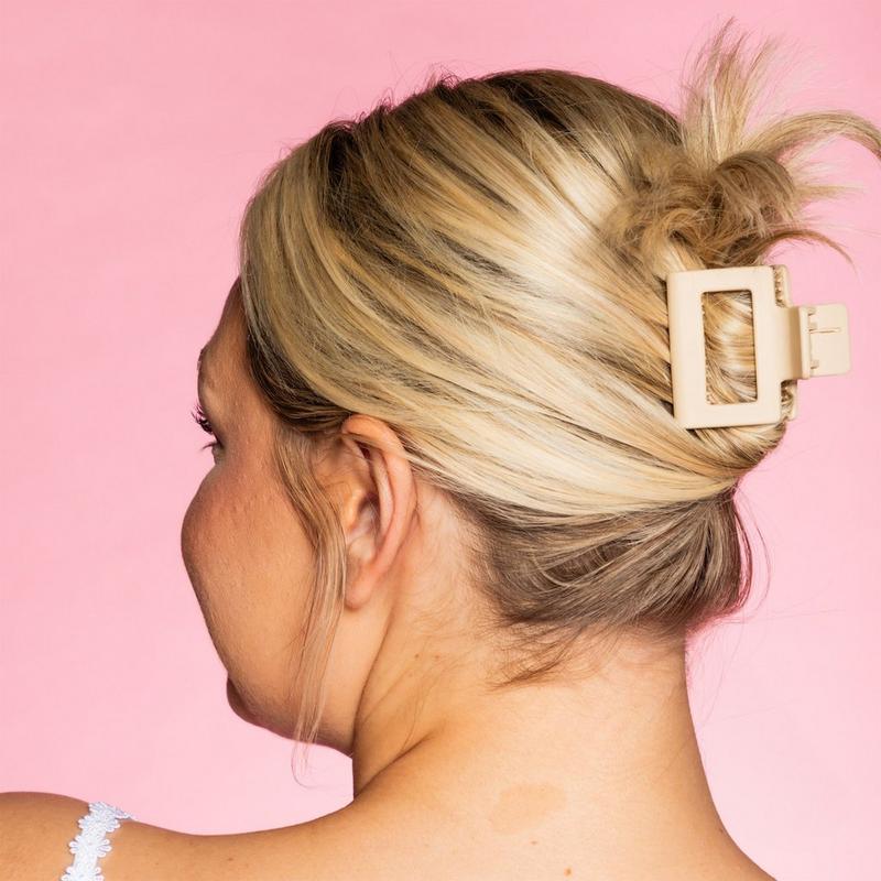 GIMME beauty - Black/Tan Fine Hair Square Extra Grip Claw Clip