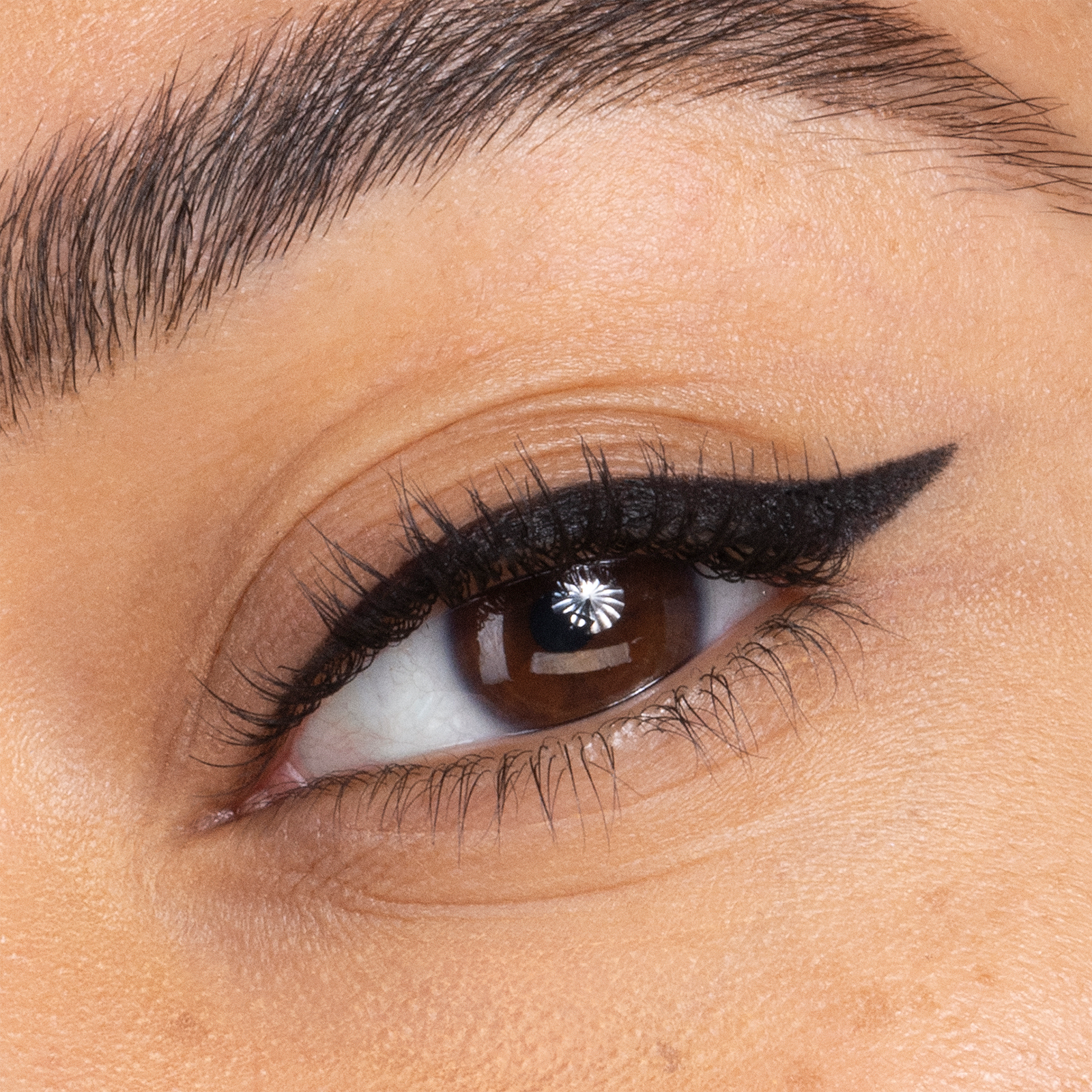 At The Borderline Gel Eyeliner Pencil