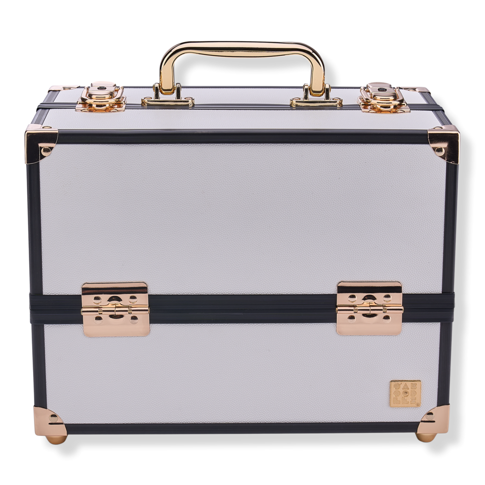 Caboodles Make Me Over Cosmetic Train Case