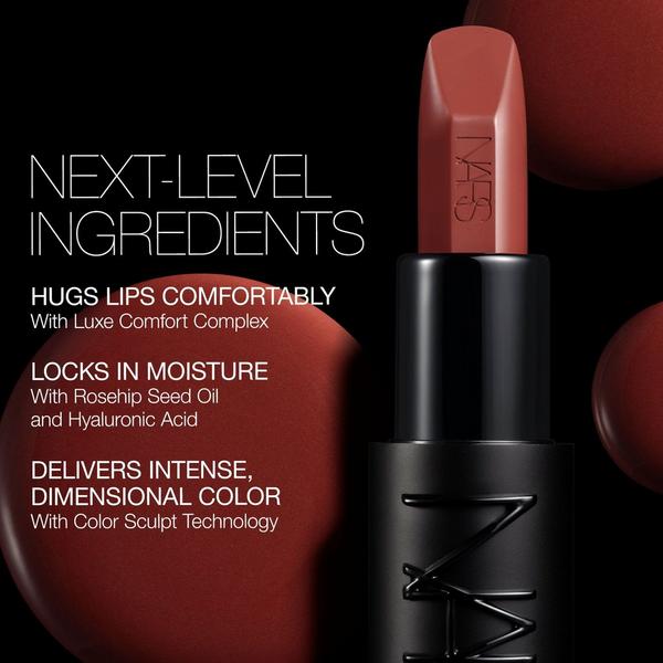 Lápiz labial de color intenso 8