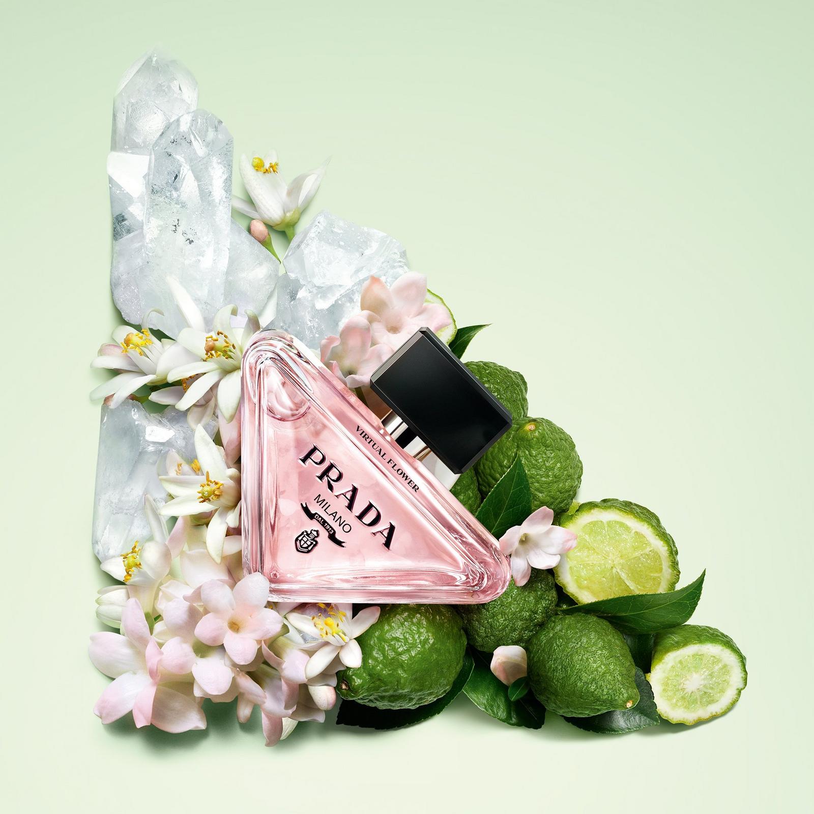 Prada Paradoxe Virtual Flower Eau de Parfum Travel Spray