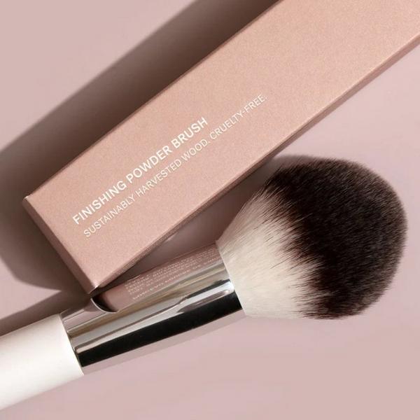 ILIA Finishing Powder Brush #4