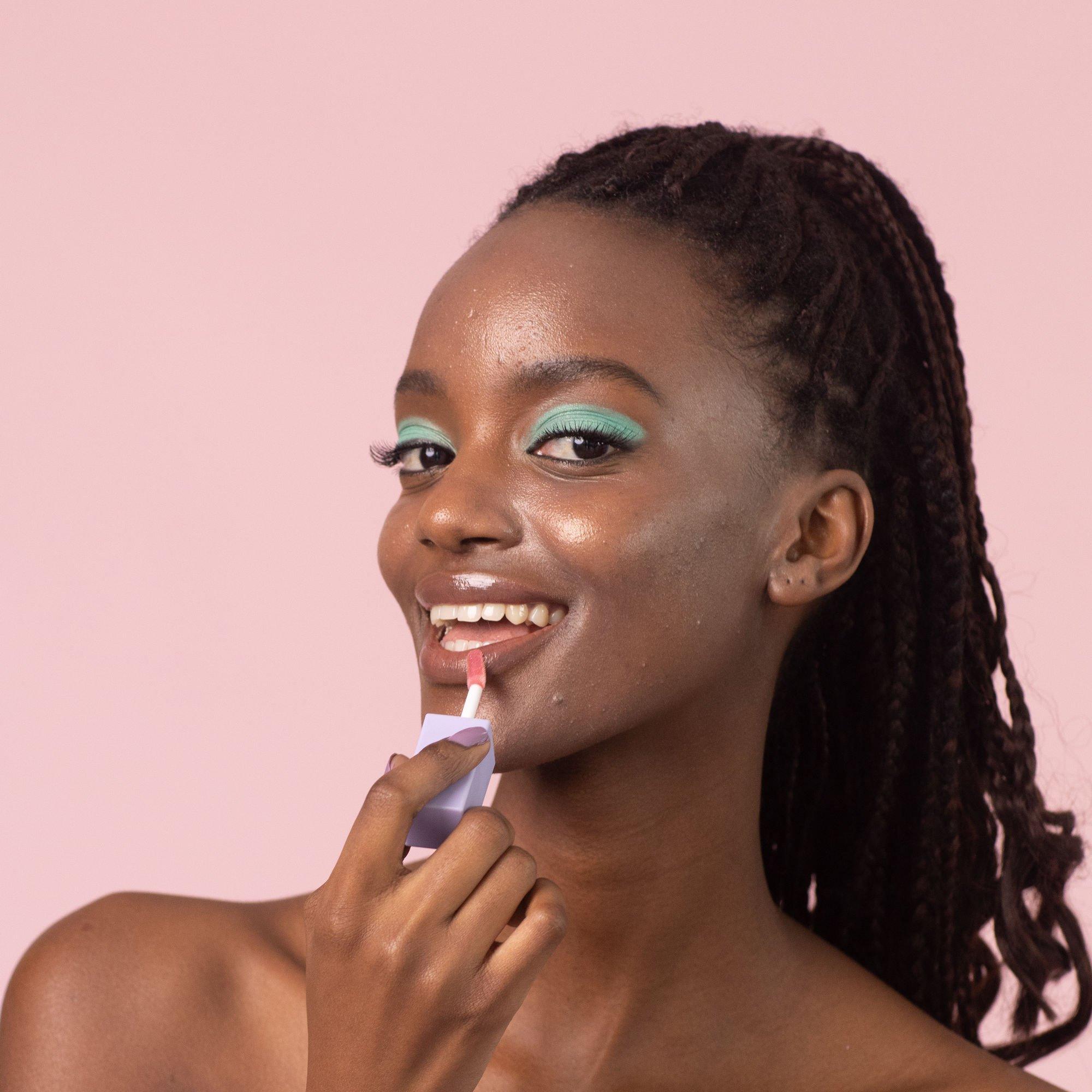 Масло для губ Naked Sundays Go + Glow с SPF 50, цвет: Арбузный — фото 7