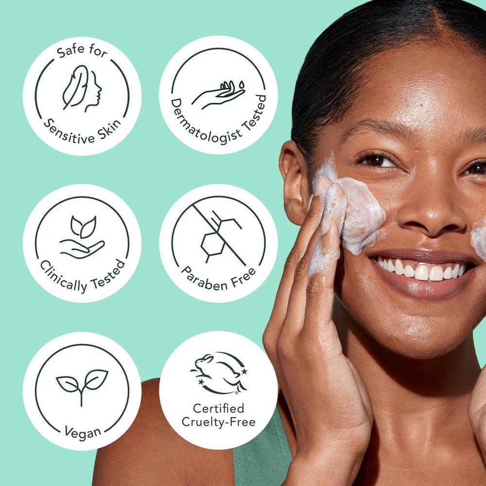 Miracle Clear Exfoliating Cleanser