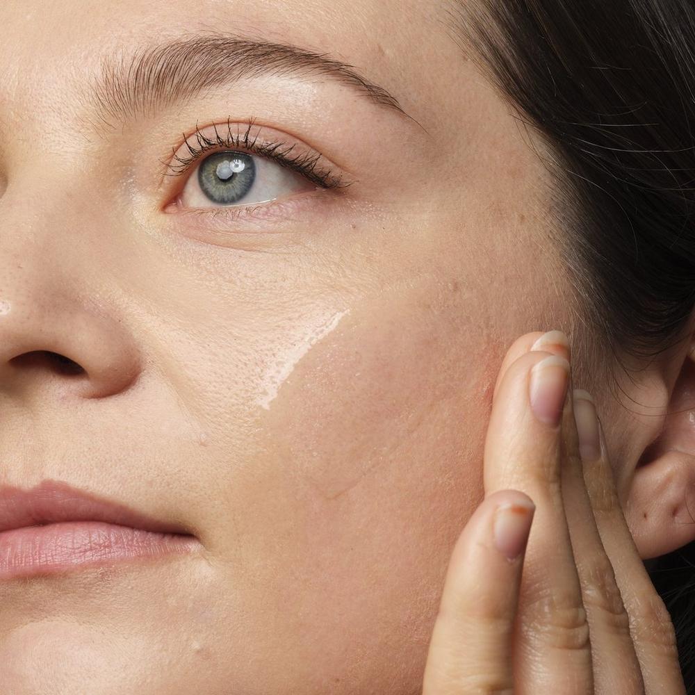 Hyaluronic Acid 2% + B5 Hydrating Serum