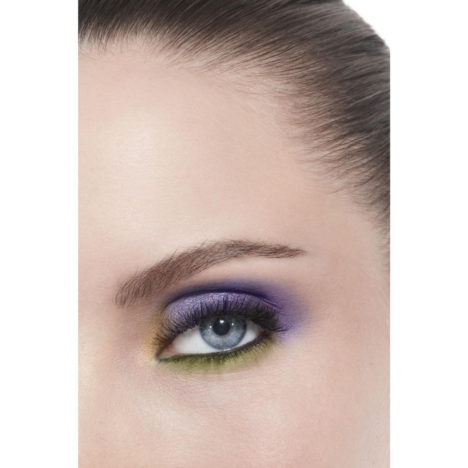 CHANEL - 394 DIVINATION LES 4 OMBRES Multi-Effect Quadra CHANEL - 394 DIVINATION LES 4 OMBRES Multi-Effect Quadra