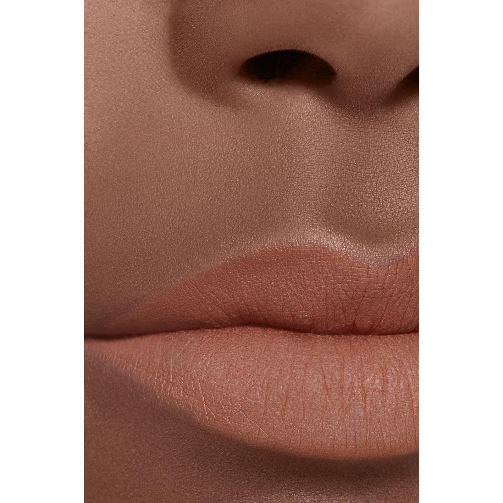CHANEL - T1 ROUGE ALLURE LIQUID VELVET Ultrawear Intense