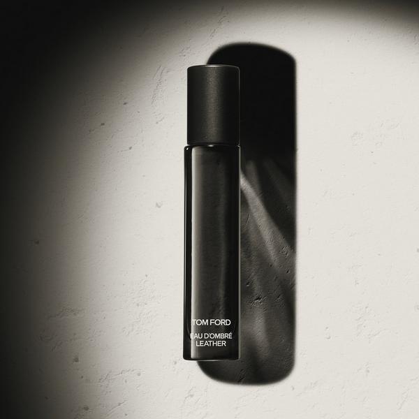 TOM FORD Eau D'Ombre Leather Travel Spray #2