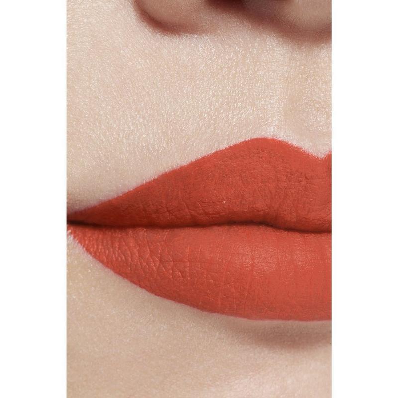 CHANEL - 214 Bouleversante ROUGE ALLURE LIQUID VELVET Ultrawear