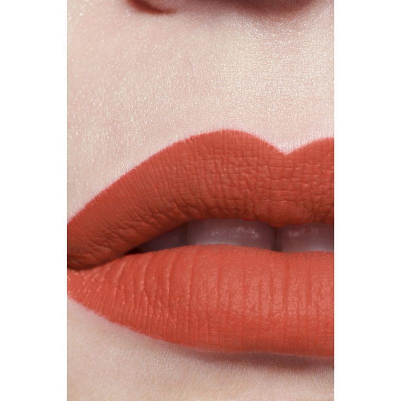 CHANEL - 214 Bouleversante ROUGE ALLURE LIQUID VELVET Ultrawear