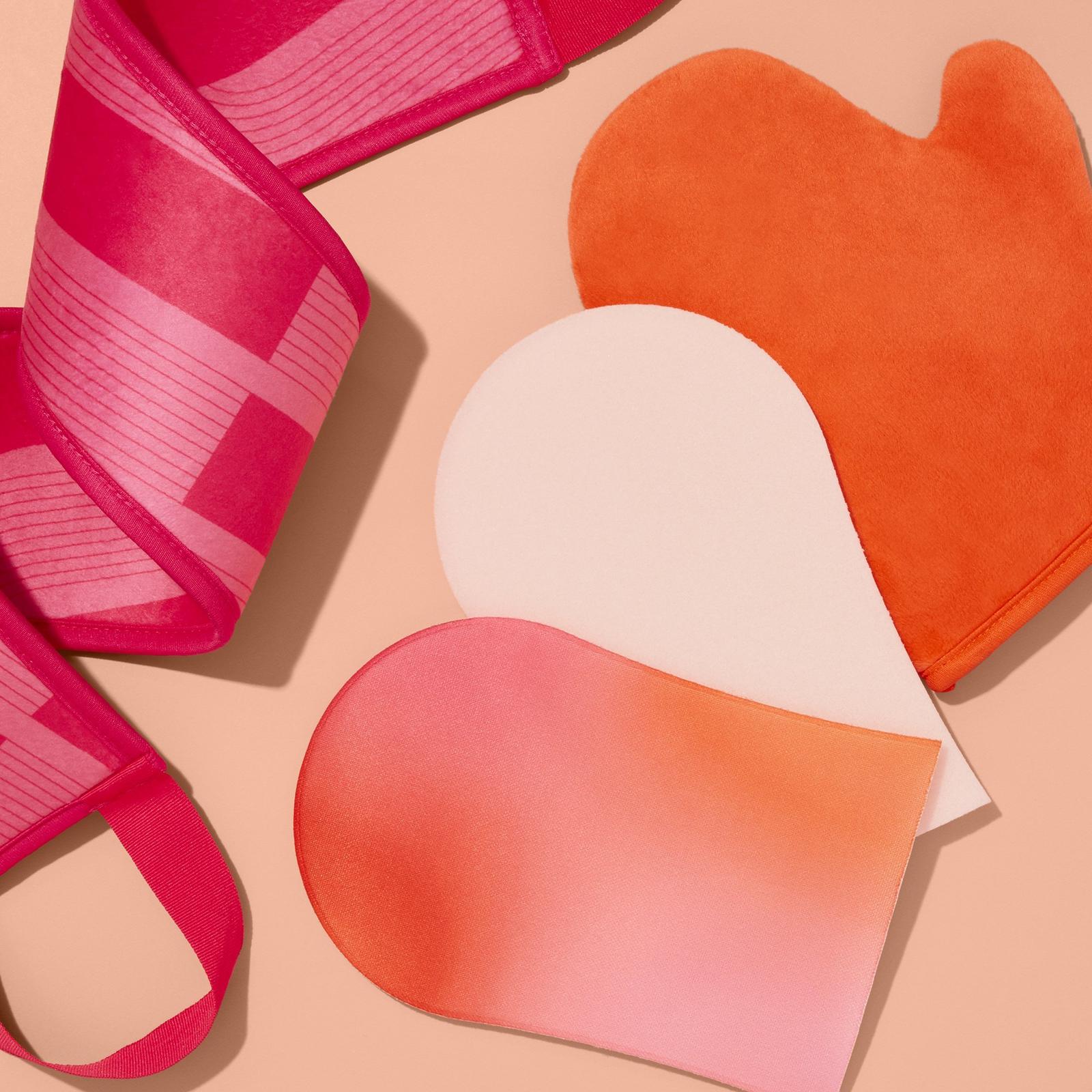 Velvet Self Tanning Mitt