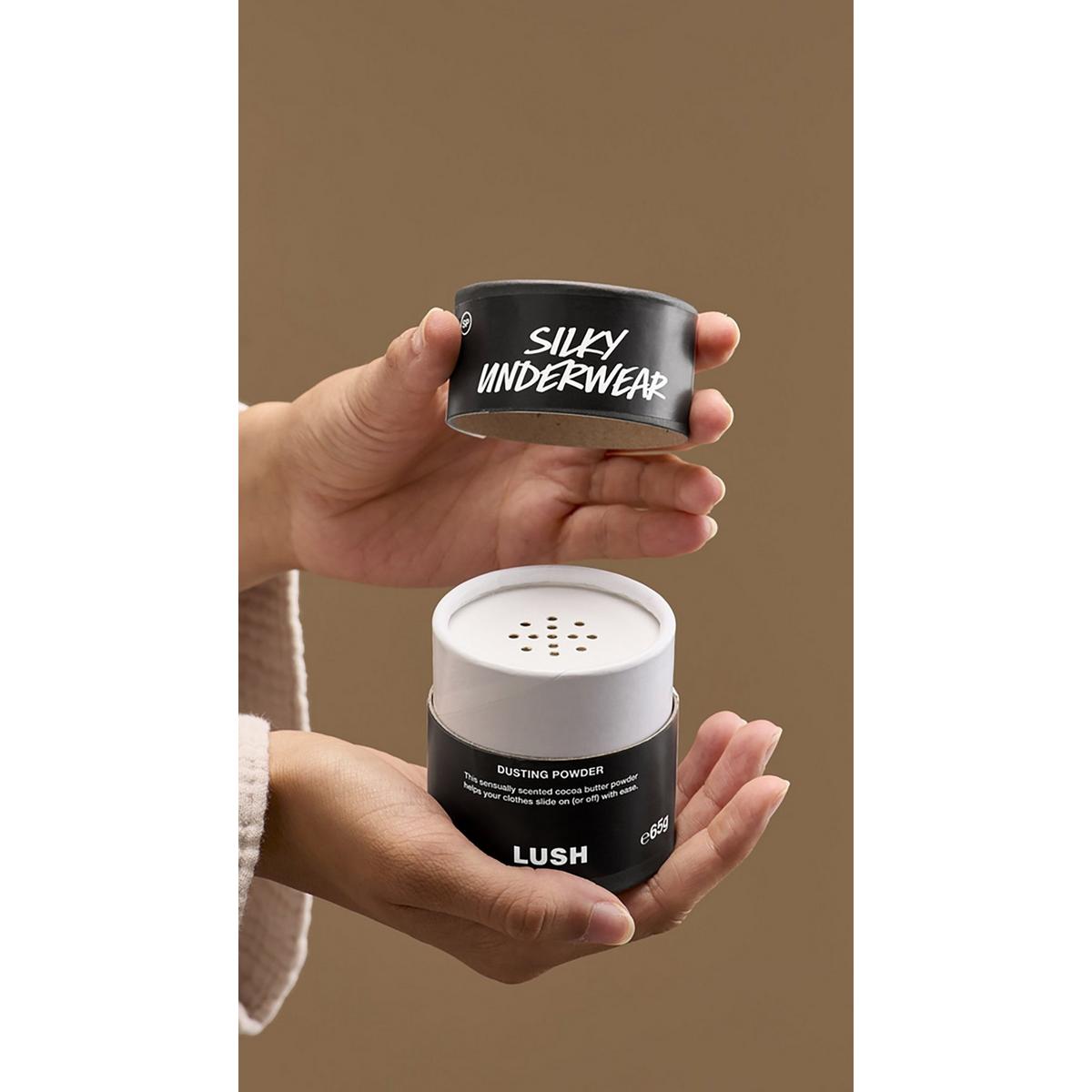 Silky Underwear Dusting Powder