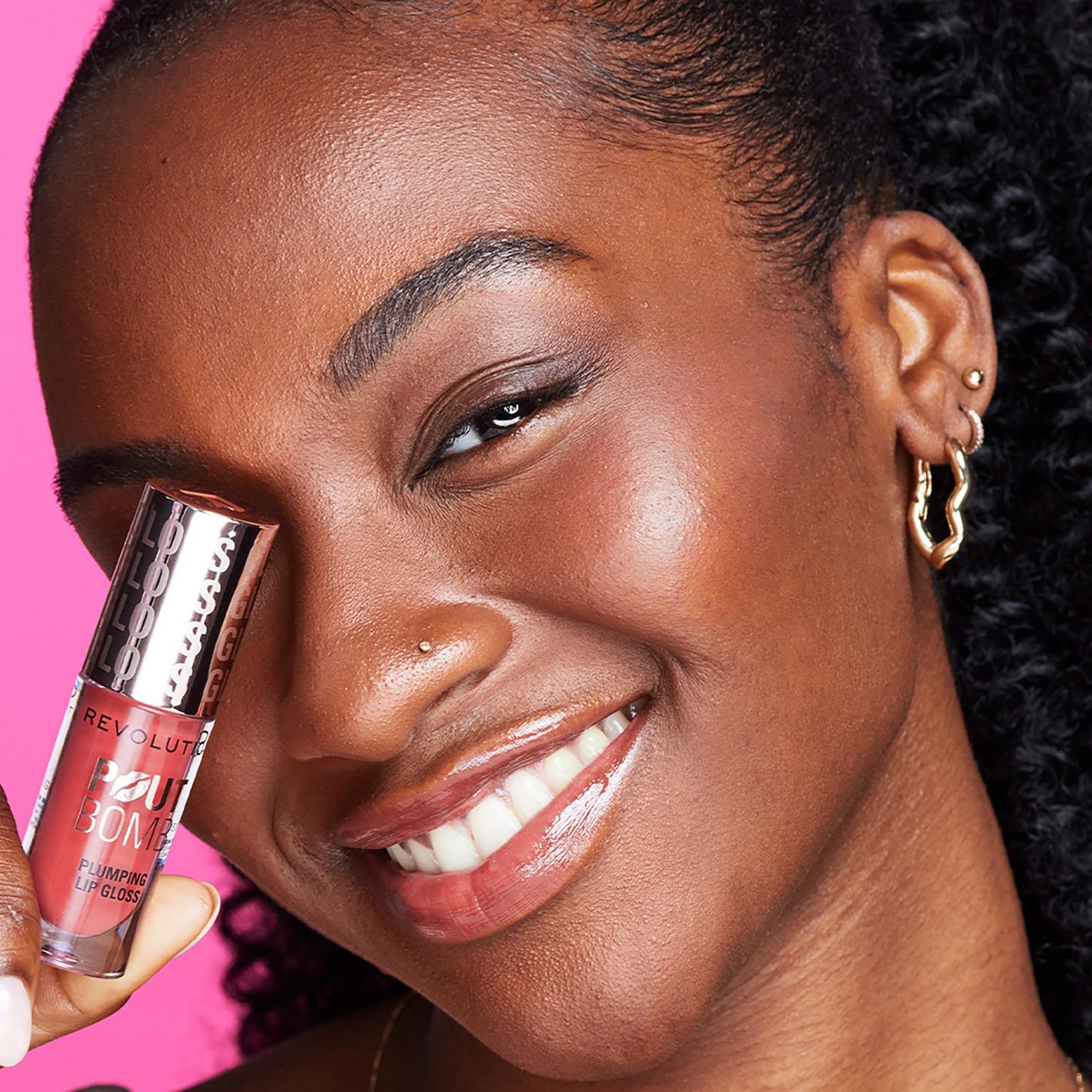 Pout Bomb Plumping Gloss