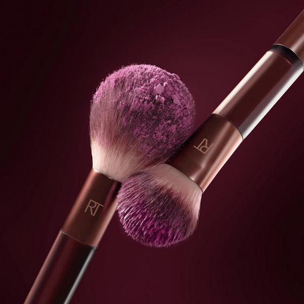 Real Techniques Cherry On Top It's All Blush Makeup Brush #5