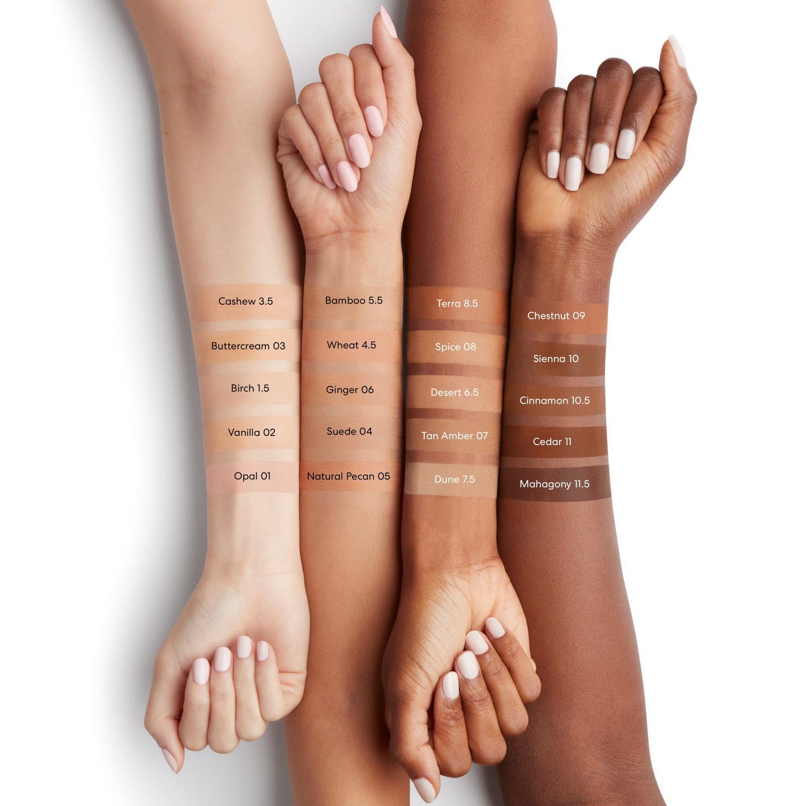 COMPLEXION RESCUE Natural Matte Tinted Moisturizer Mineral SPF 30 - Opal 01