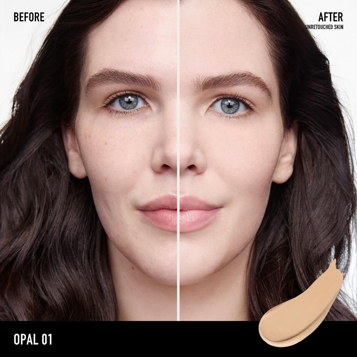 COMPLEXION RESCUE Natural Matte Tinted Moisturizer Mineral SPF 30 - Opal 01