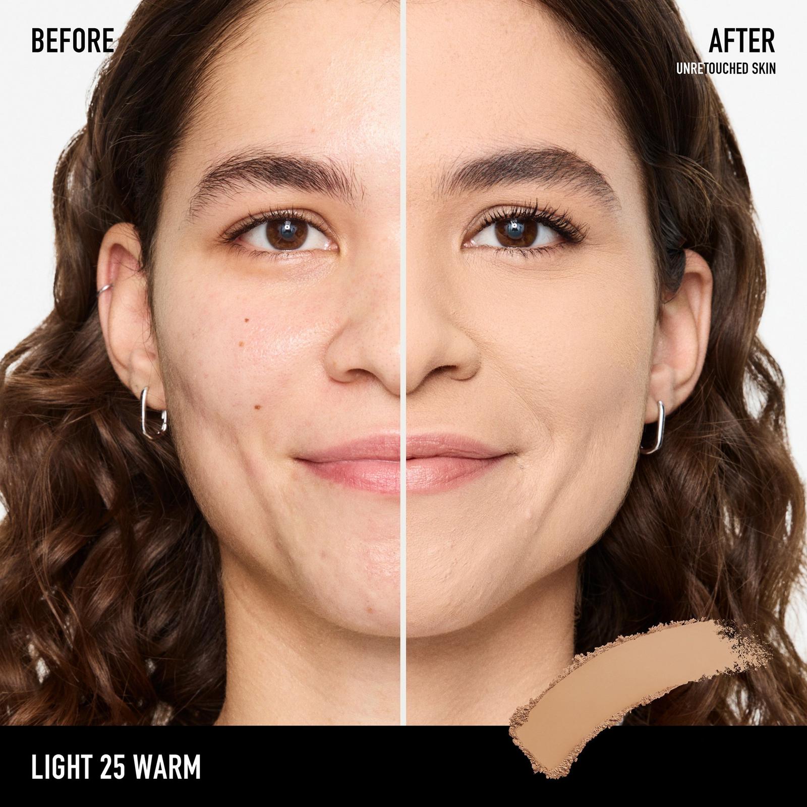 BAREPRO 24HR Skin Perfecting Talc-Free Matte Powder Foundation - Light 25 Warm