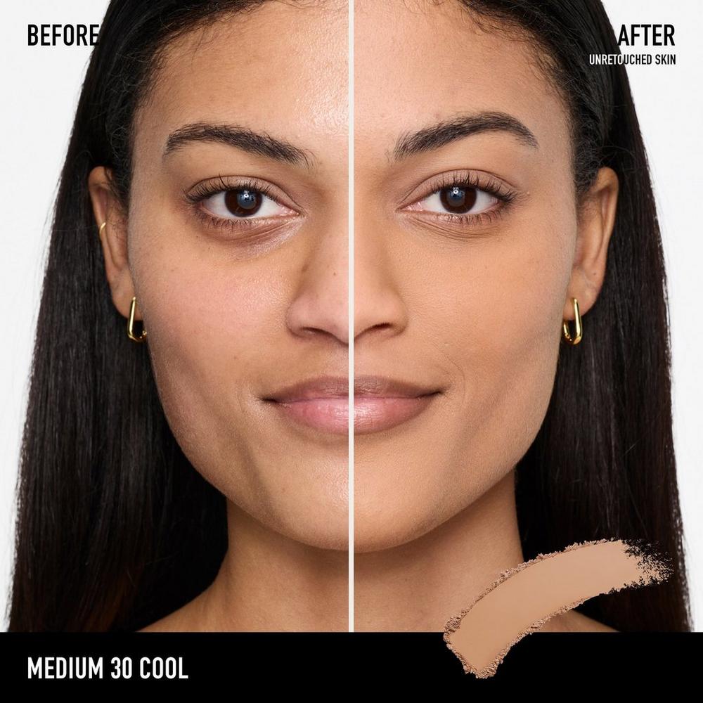 BAREPRO 24HR Skin Perfecting Talc-Free Matte Powder Foundation - Medium 30 Cool