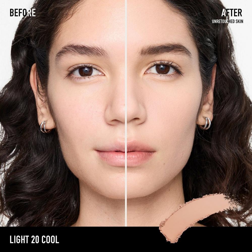 BAREPRO 24HR Skin Perfecting Talc-Free Matte Powder Foundation - Light 20 Cool