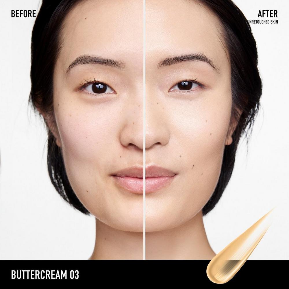 COMPLEXION RESCUE Tinted Moisturizer with Hyaluronic Acid and Mineral SPF 30 - Buttercream 03