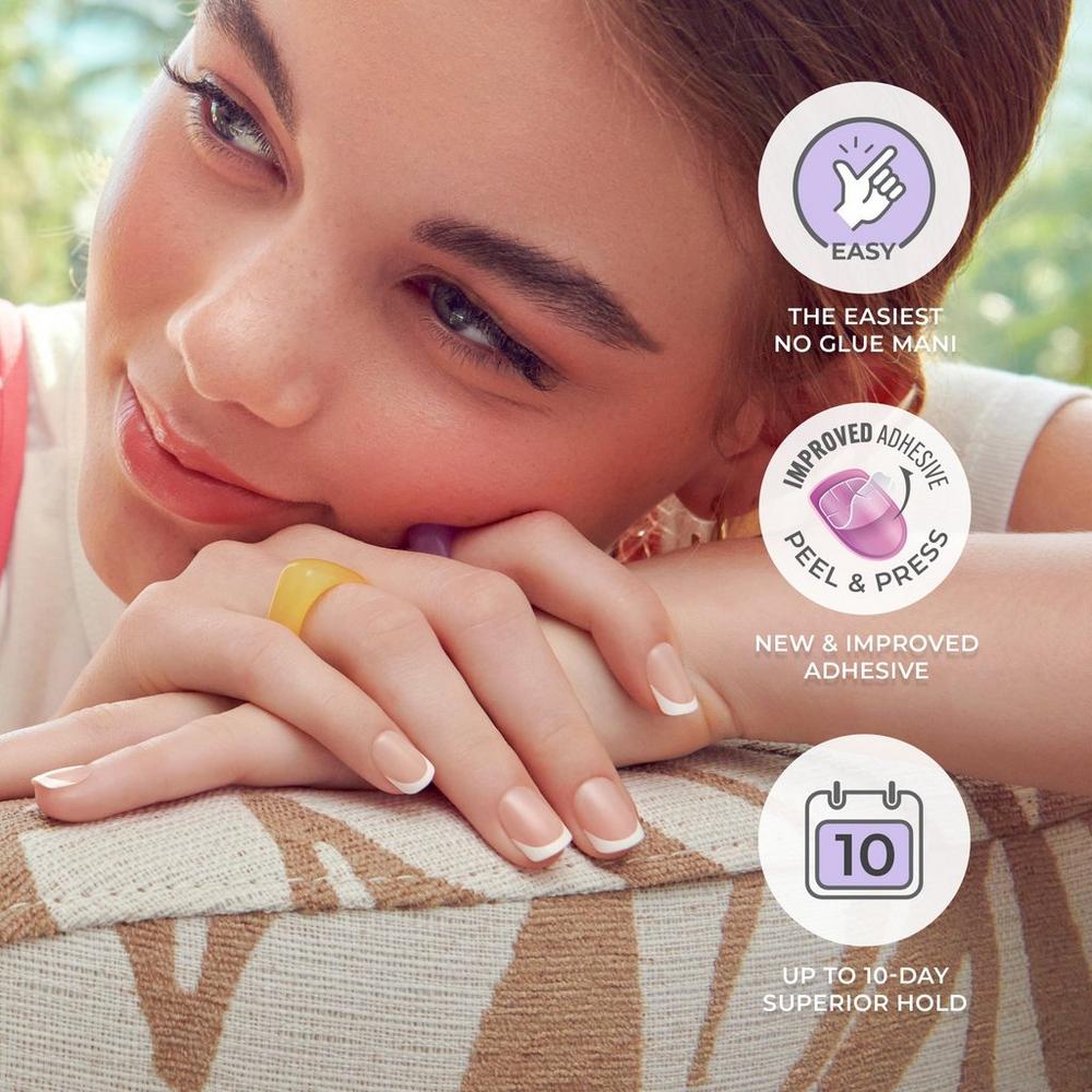 imPRESS Design Short Press-On Manicure Nails - Gold Ring