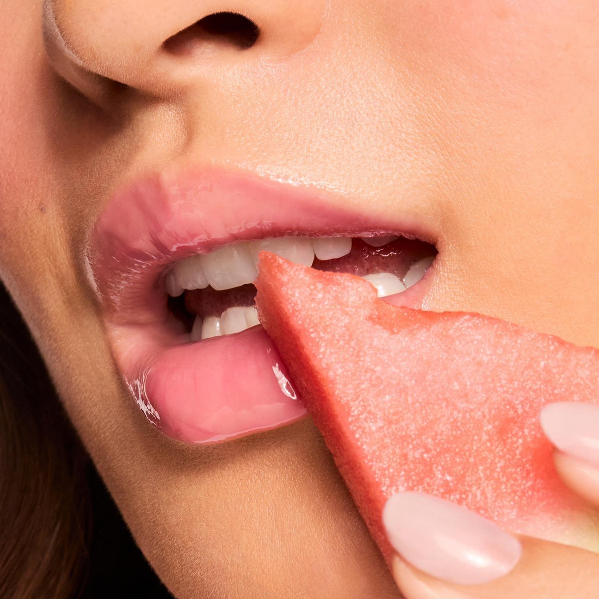 Fresh Kiss Glossy Lip Balm - Watermelon Sugar