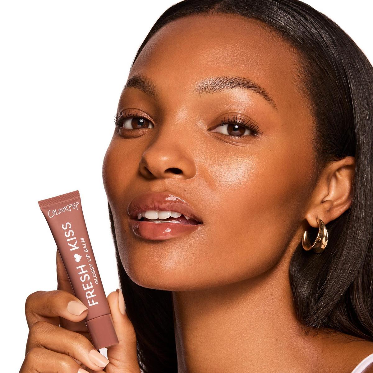 Fresh Kiss Glossy Lip Balm - Chocolate Milkshake