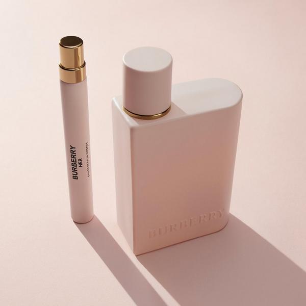 Her Eau de Parfum Intense 6