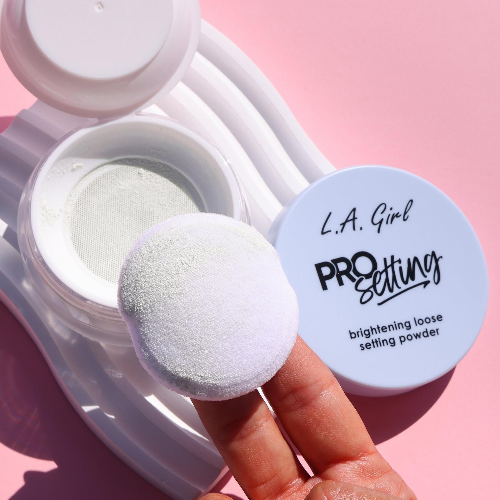 PRO Setting Brightening Loose Setting Powder - Blue