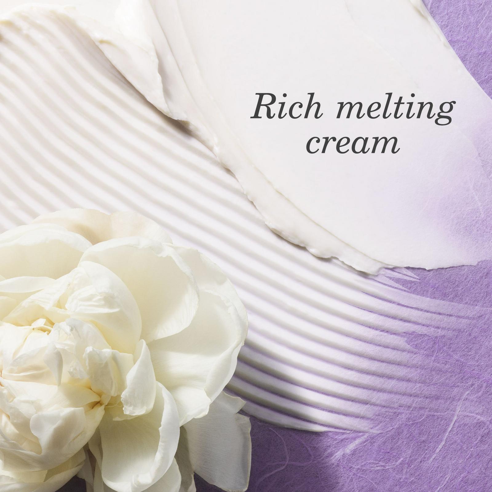 The Silk Peony Line-Smoothing Eye Cream