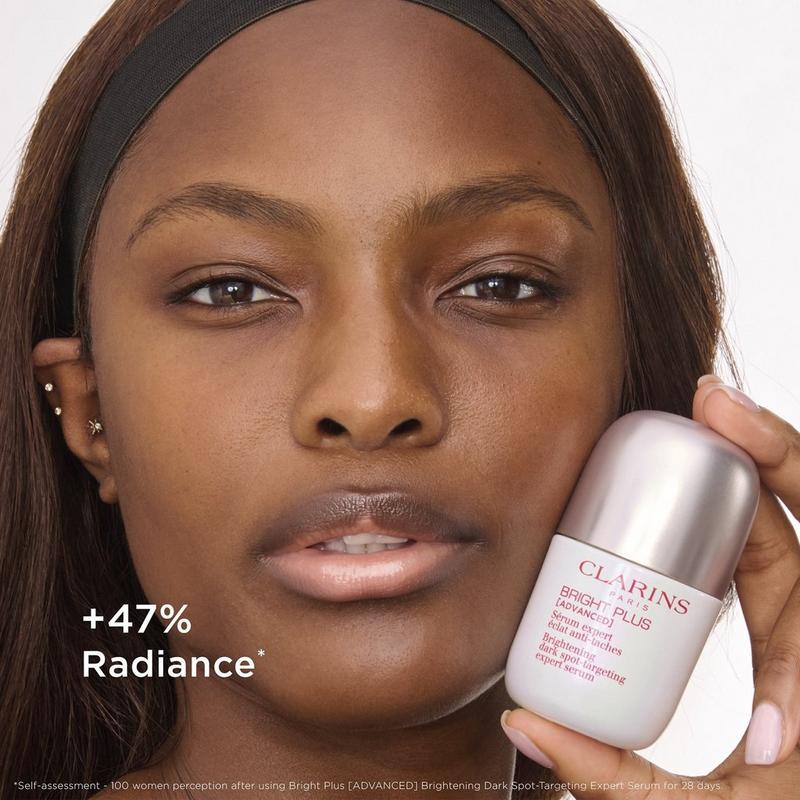 Clarins - Bright Plus Brightening Vitamin C & Niacinamide Dark