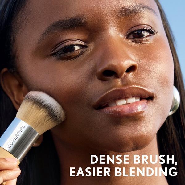 CoverGirl Multi-Use Blending Brush #5