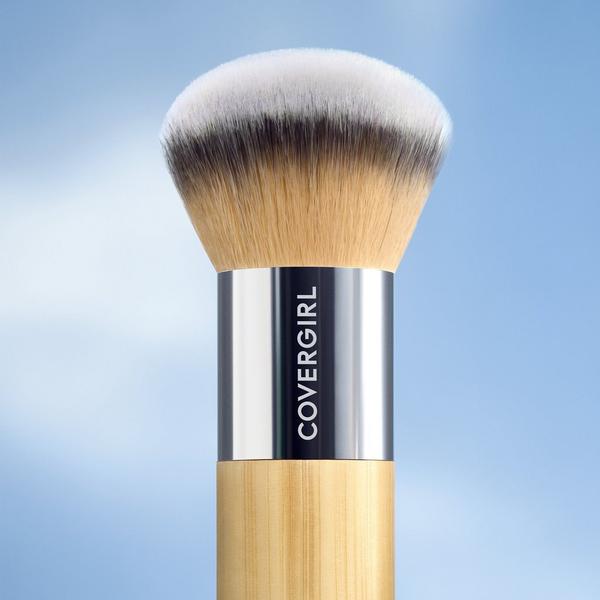 CoverGirl Multi-Use Blending Brush #7