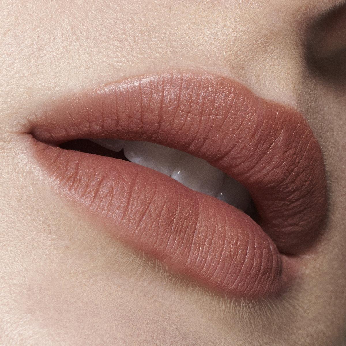 Powder Kiss Liquid Lipcolor Longwear Lipstick - Habit