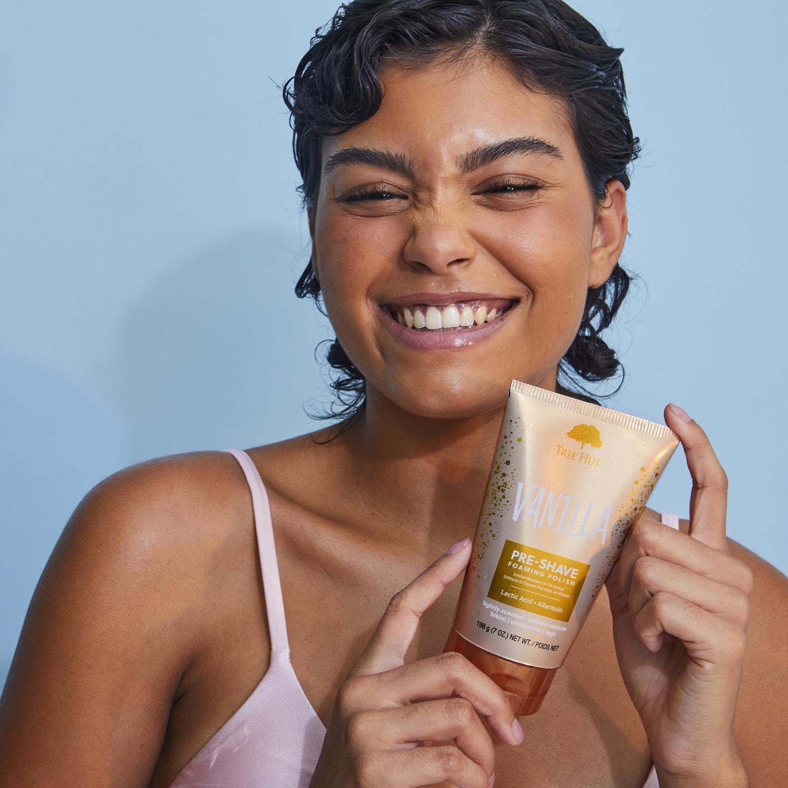 Pre-Shave Foaming Polish - Vanilla