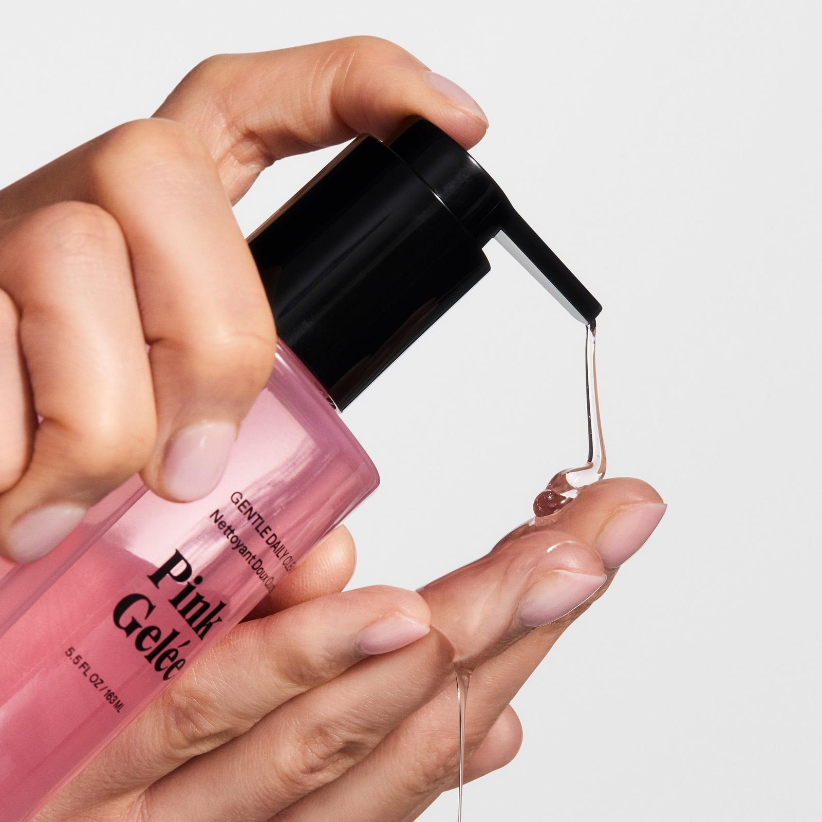 Pink Gelée Daily Clarifying Cleanser