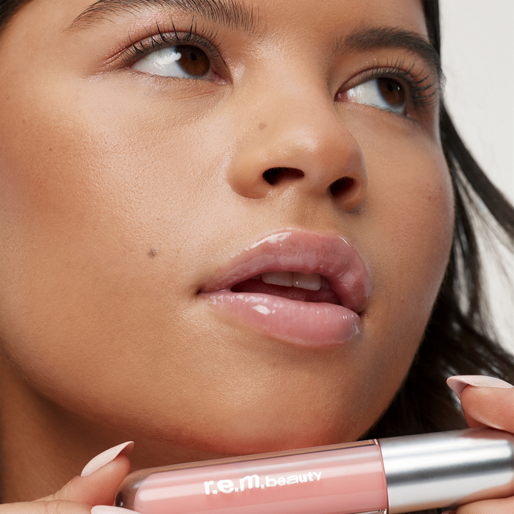 Essential Drip Glossy Balm - cosmo