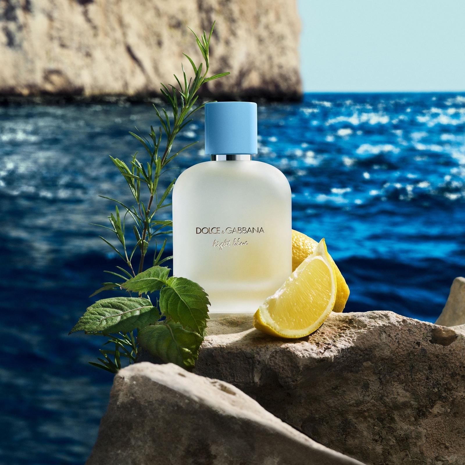 Light Blue Pour Homme Eau de Toilette Travel Spray